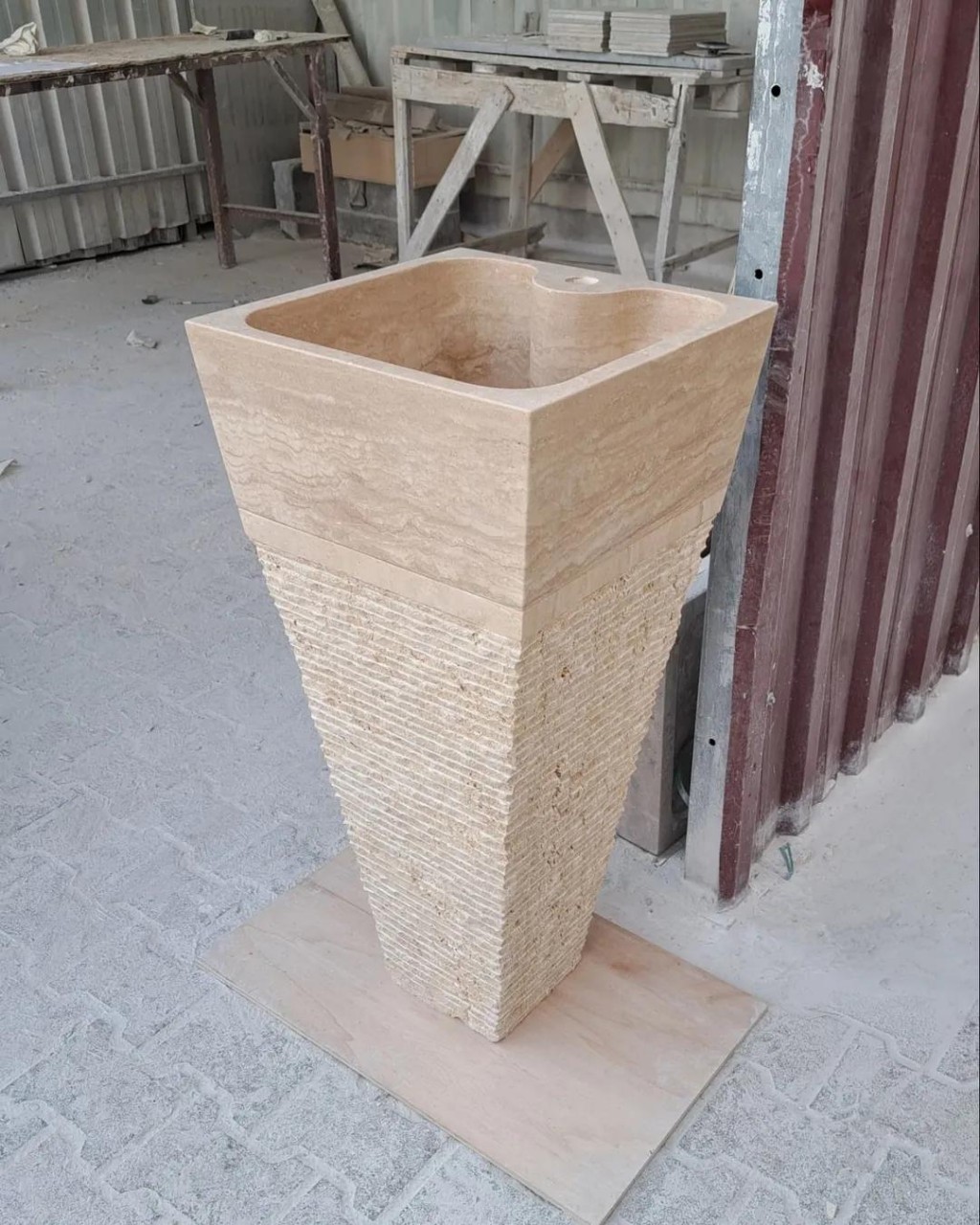 Traverten Köşeli Dikey Lavabo